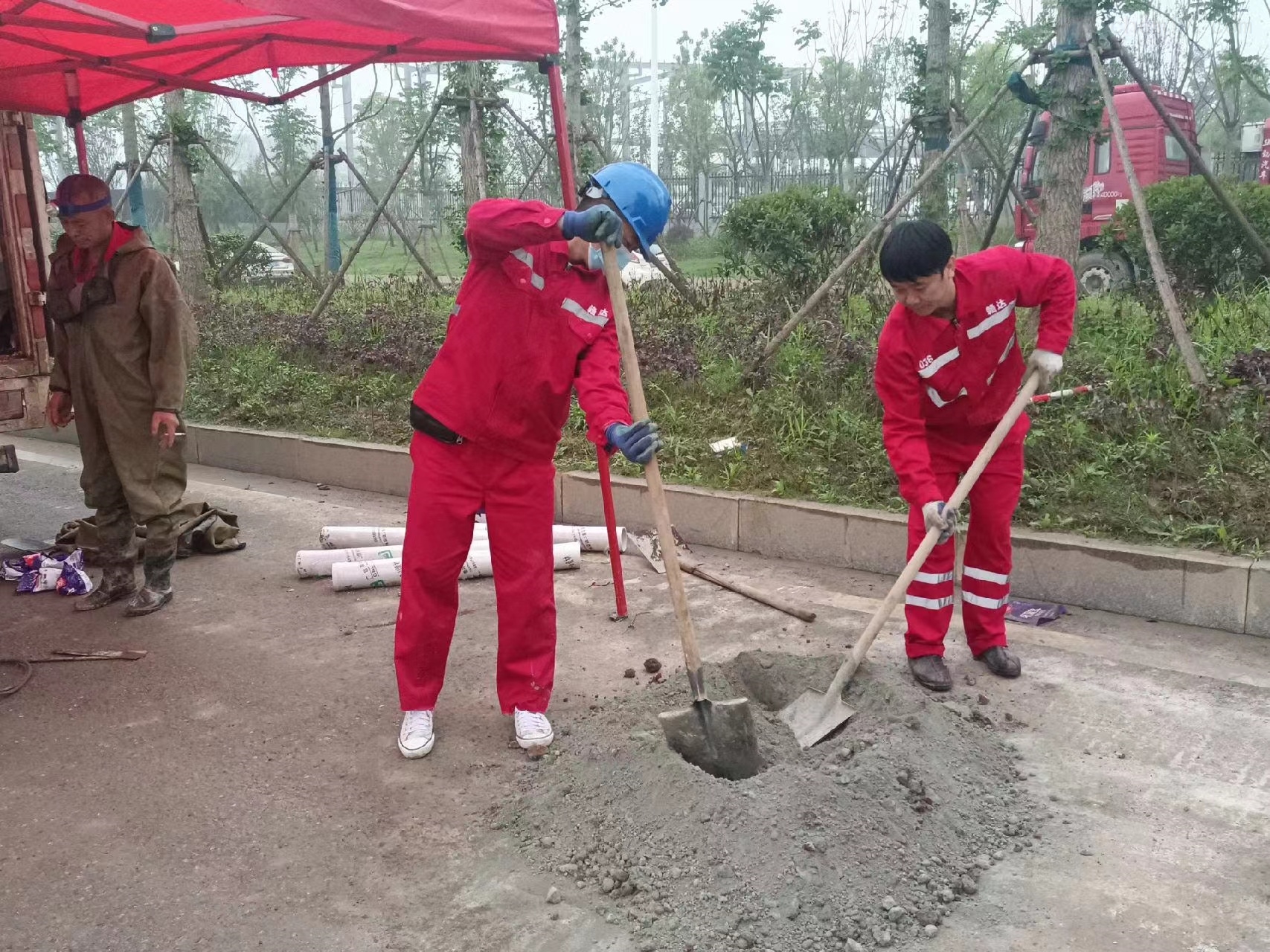 原阳管道疏通哪家好】及时进行市政管道清淤